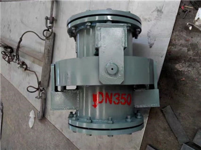 萬向鉸鏈波紋補(bǔ)償器-鉸鏈型補(bǔ)償器